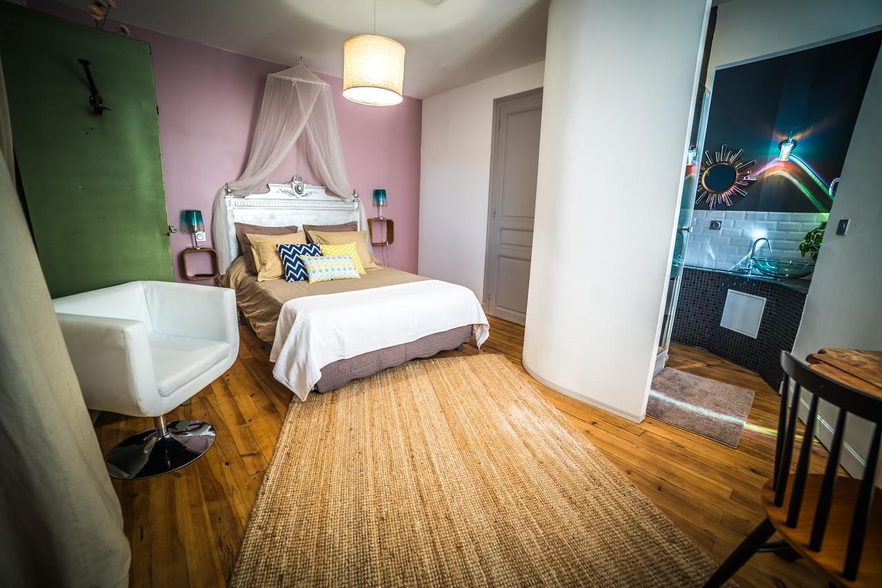 Les Chambres De Lily Carresse Dış mekan fotoğraf